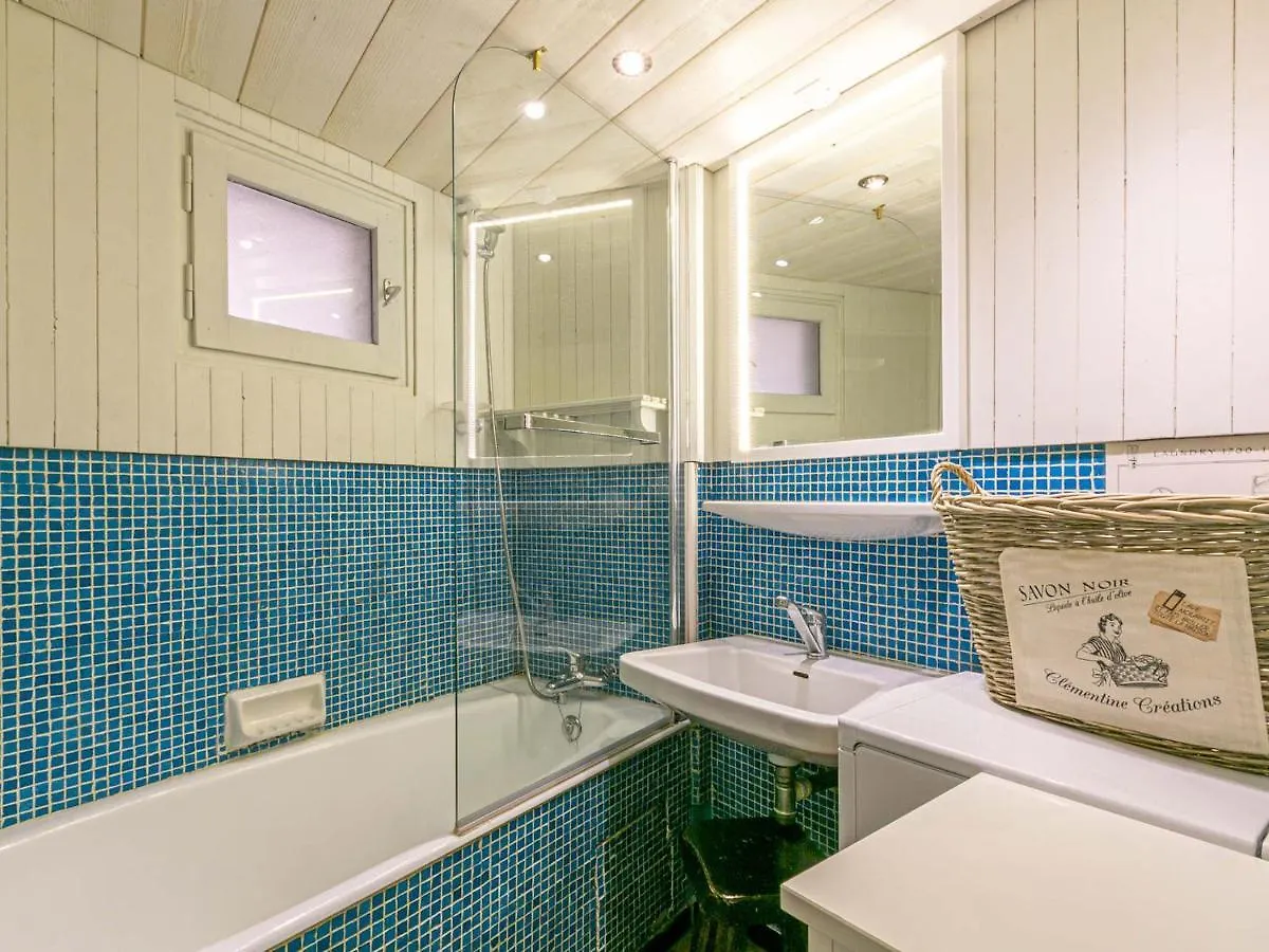 Appartement La Clusaz, 2 Pieces, 5 Personnes - Fr-1-437-61
