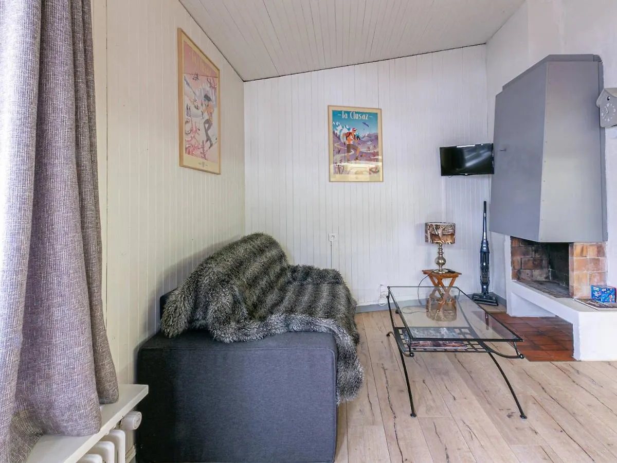 Appartement La Clusaz, 2 Pieces, 5 Personnes - Fr-1-437-61 Apartment